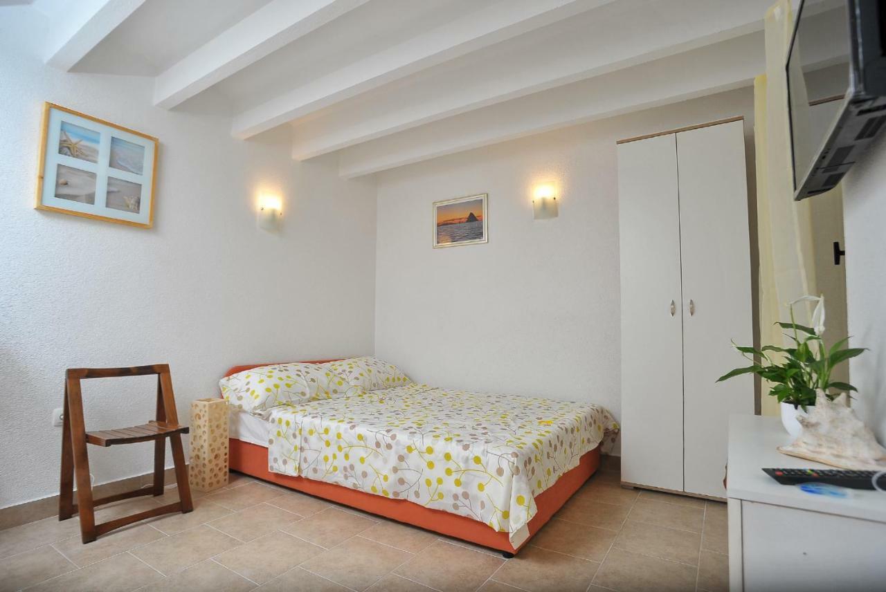 Apartments Sonia & Ana تروغير المظهر الخارجي الصورة