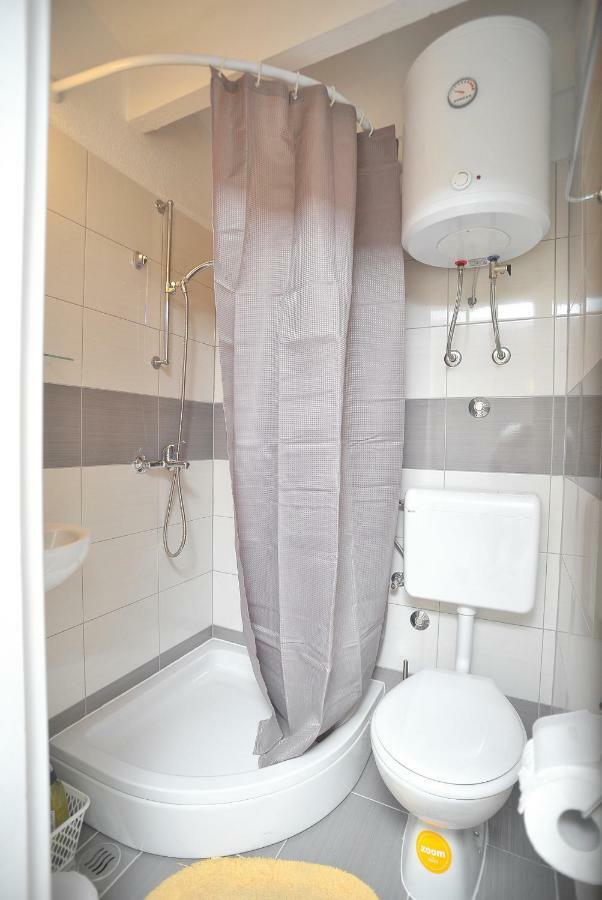 Apartments Sonia & Ana تروغير المظهر الخارجي الصورة